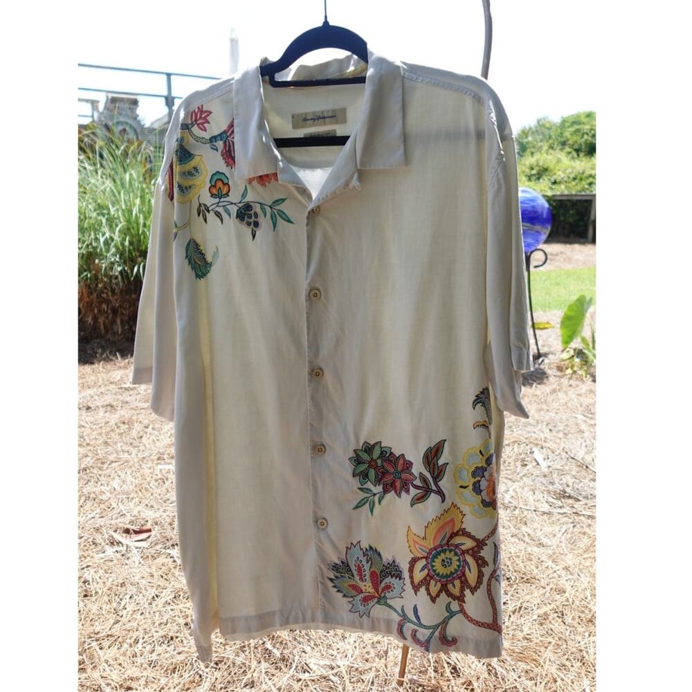 Vintage Tommy Bahama XL 100% Silk Embroidered Camp Shirt Tropical Floral VTG